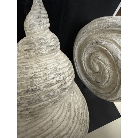 Seashell Bookends Coastal Resin & Wood Solid Black & Cream VTG Distressed - Picture 6 of 7